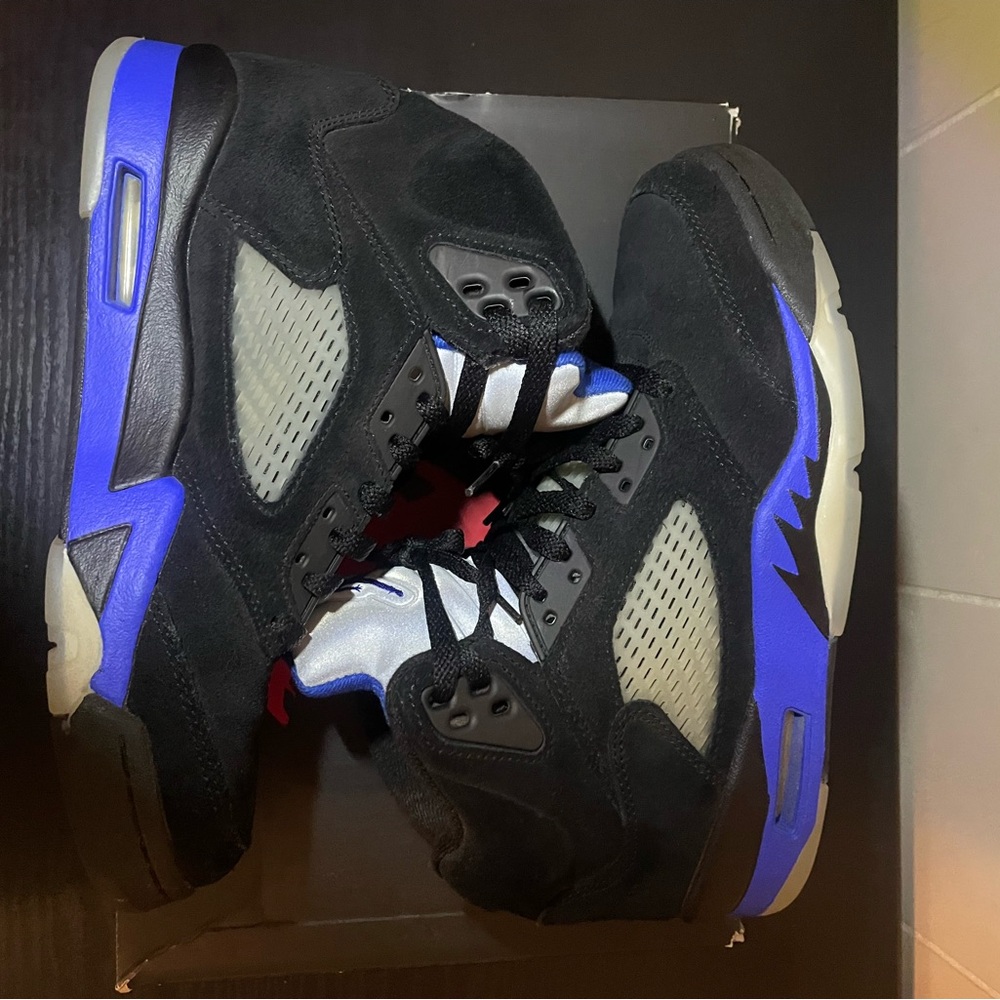 AIR JORDAN 5 RETRO